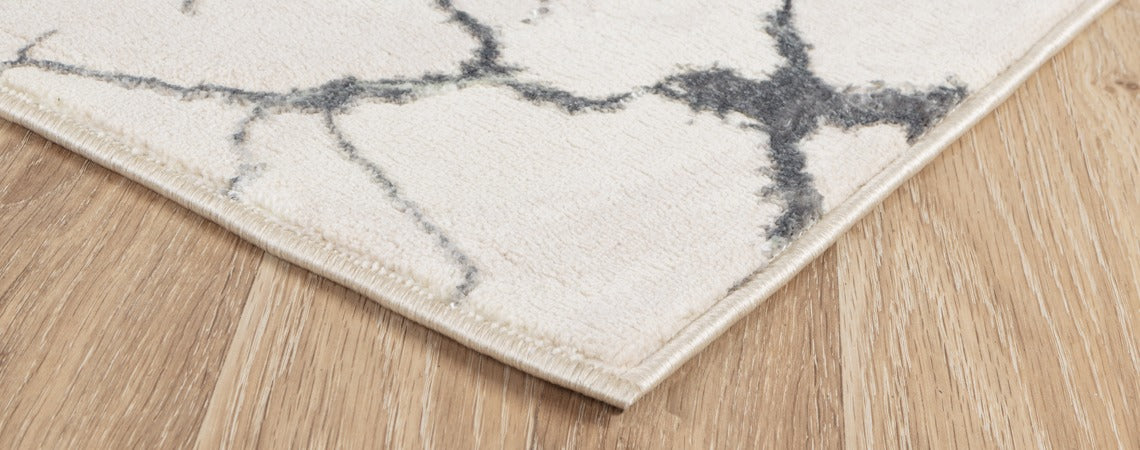 Abstract Grey White Maz Collection Rug