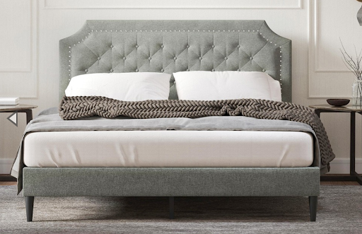 Hanfield Upholstered Bed